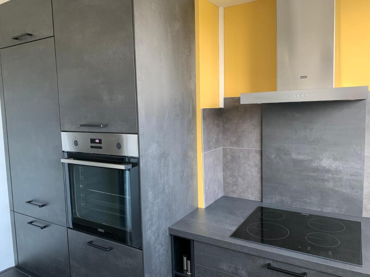 Appartement tout confort dans une résidence calme Givet Extérieur photo